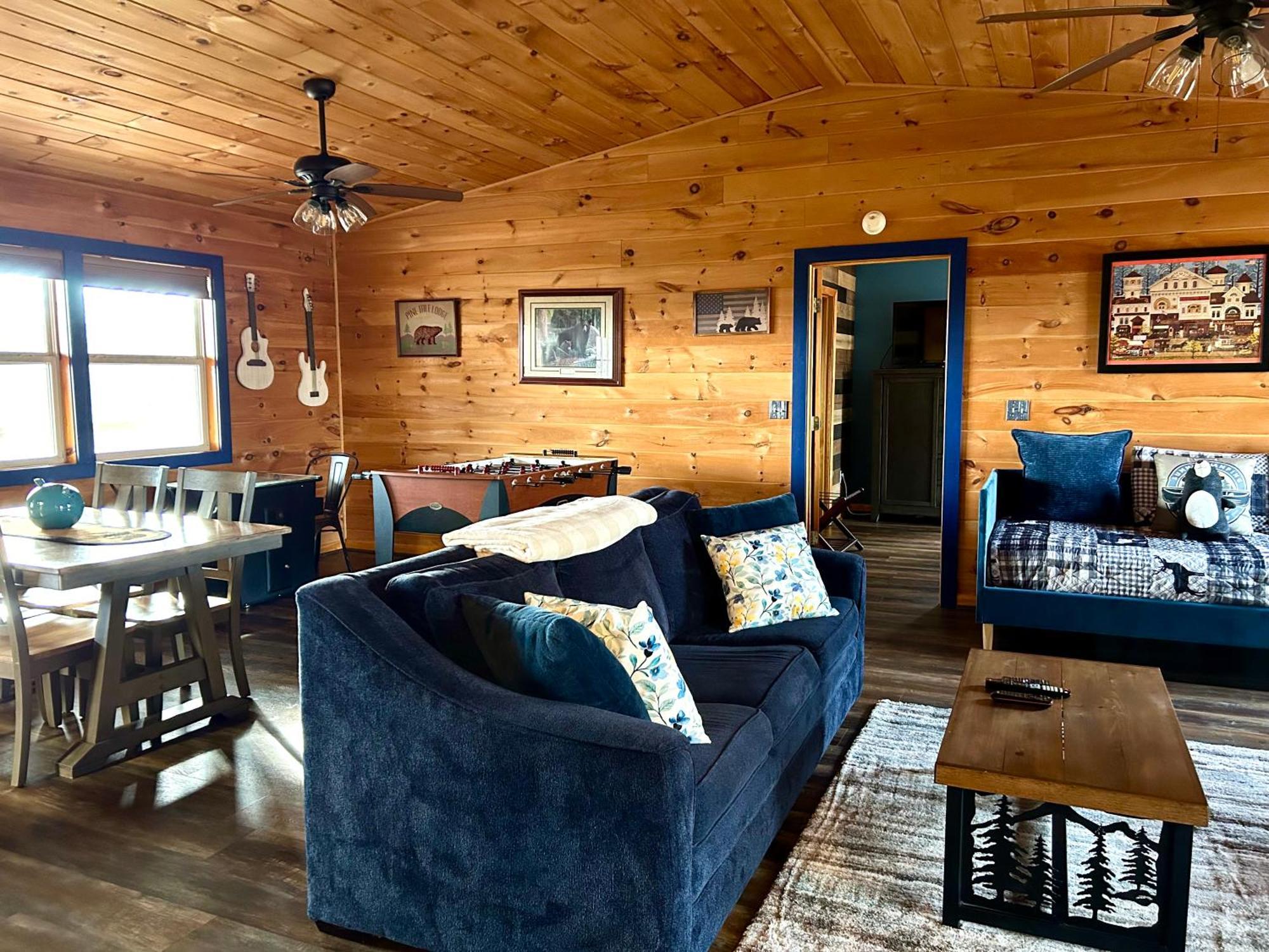 Blue Beary Delight Newly Renovated Near Everything Сев'єрвілл Екстер'єр фото